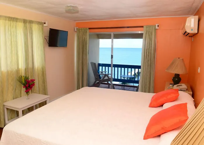 ᐉ THE ANCHORAGE HOTEL ⋆⋆⋆ ( ROSEAU, DOMINICA ) REAL PHOTOS & GREAT DEALS